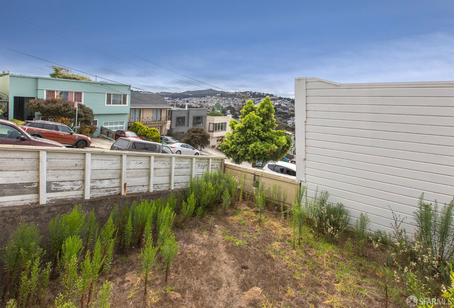 Detail Gallery Image 24 of 34 For 501 Sargent St, San Francisco,  CA 94132 - 3 Beds | 2 Baths