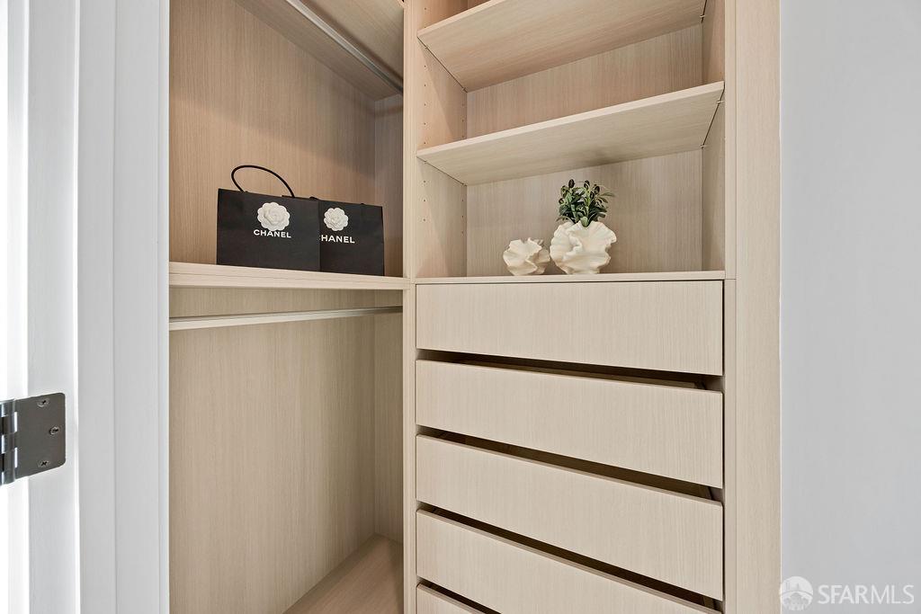 Detail Gallery Image 39 of 68 For 480 Andover St, San Francisco,  CA 94110 - 3 Beds | 3/1 Baths