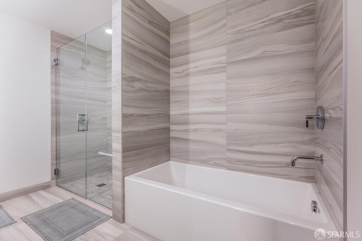 Photo #14: 425072170 Listing: Photo #14