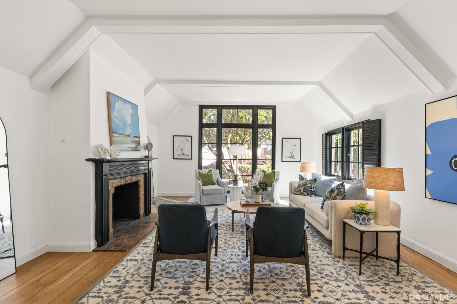 Detail Gallery Image 8 of 46 For 92 San Pablo Ave, San Francisco,  CA 94127 - 4 Beds | 3 Baths