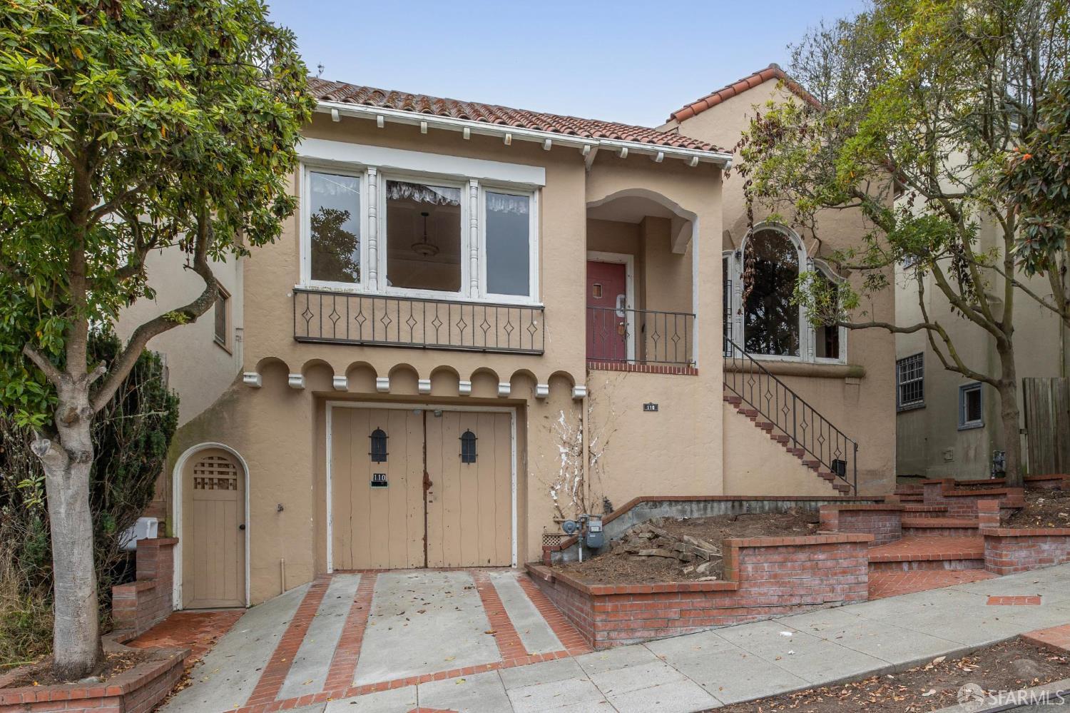 Detail Gallery Image 2 of 77 For 110 Forest Side Ave, San Francisco,  CA 94127 - 4 Beds | 3 Baths