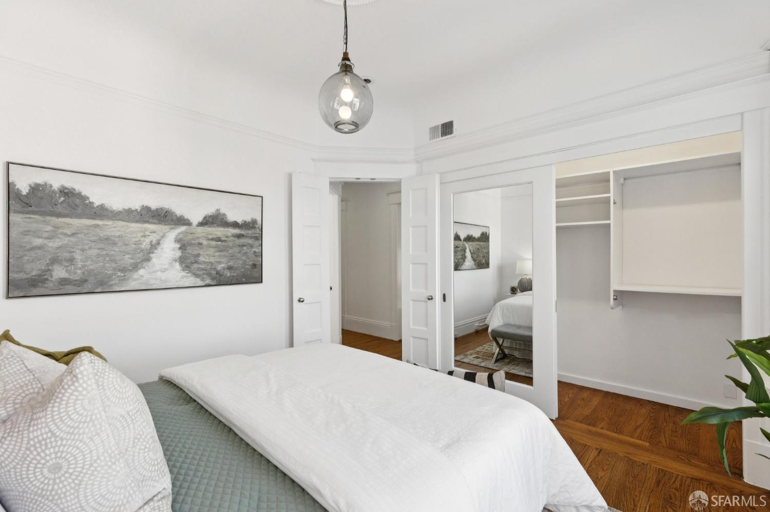 Detail Gallery Image 14 of 24 For 880 Chestnut St, San Francisco,  CA 94133 - 2 Beds | 1 Baths