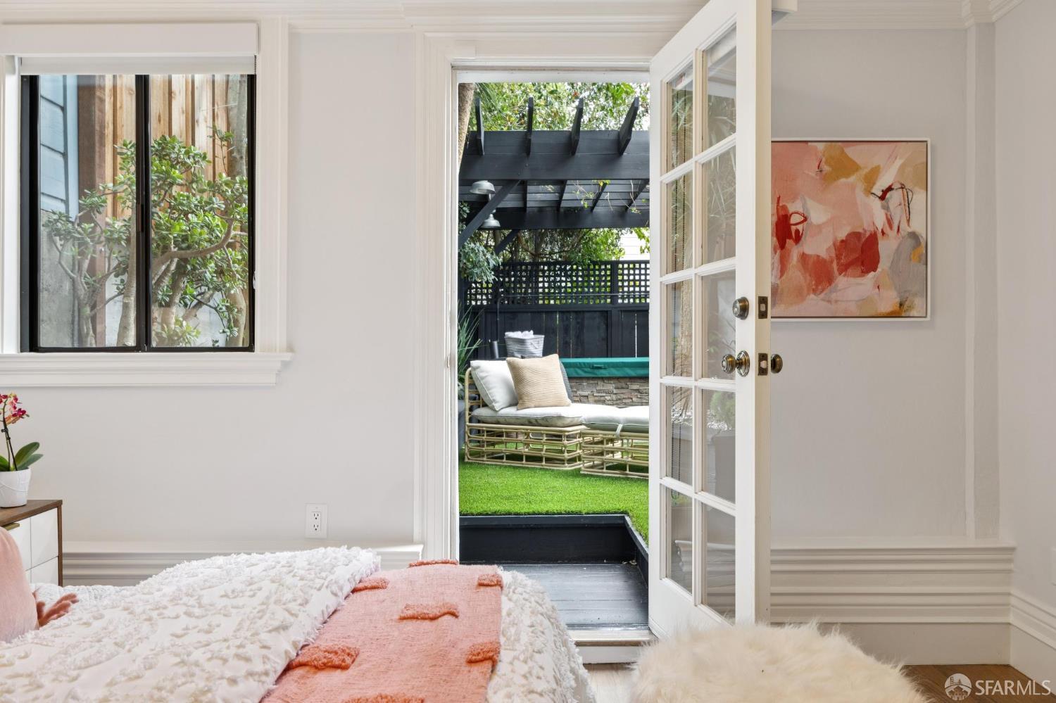 Detail Gallery Image 41 of 58 For 2841 Larkin St, San Francisco,  CA 94019 - 4 Beds | 3/1 Baths