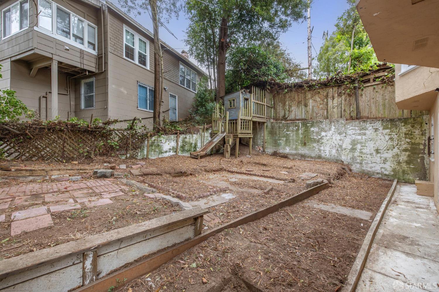 Detail Gallery Image 64 of 77 For 110 Forest Side Ave, San Francisco,  CA 94127 - 4 Beds | 3 Baths