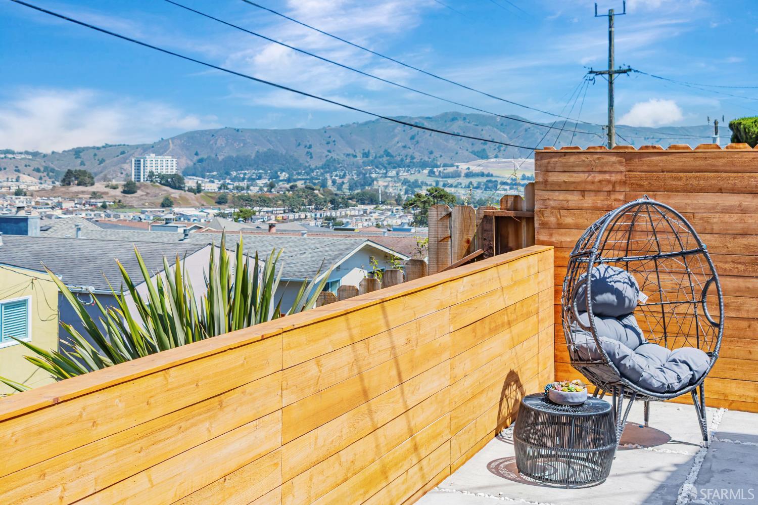 Detail Gallery Image 35 of 66 For 70 Woodside Ave, Daly City,  CA 94015 - 4 Beds | 3 Baths