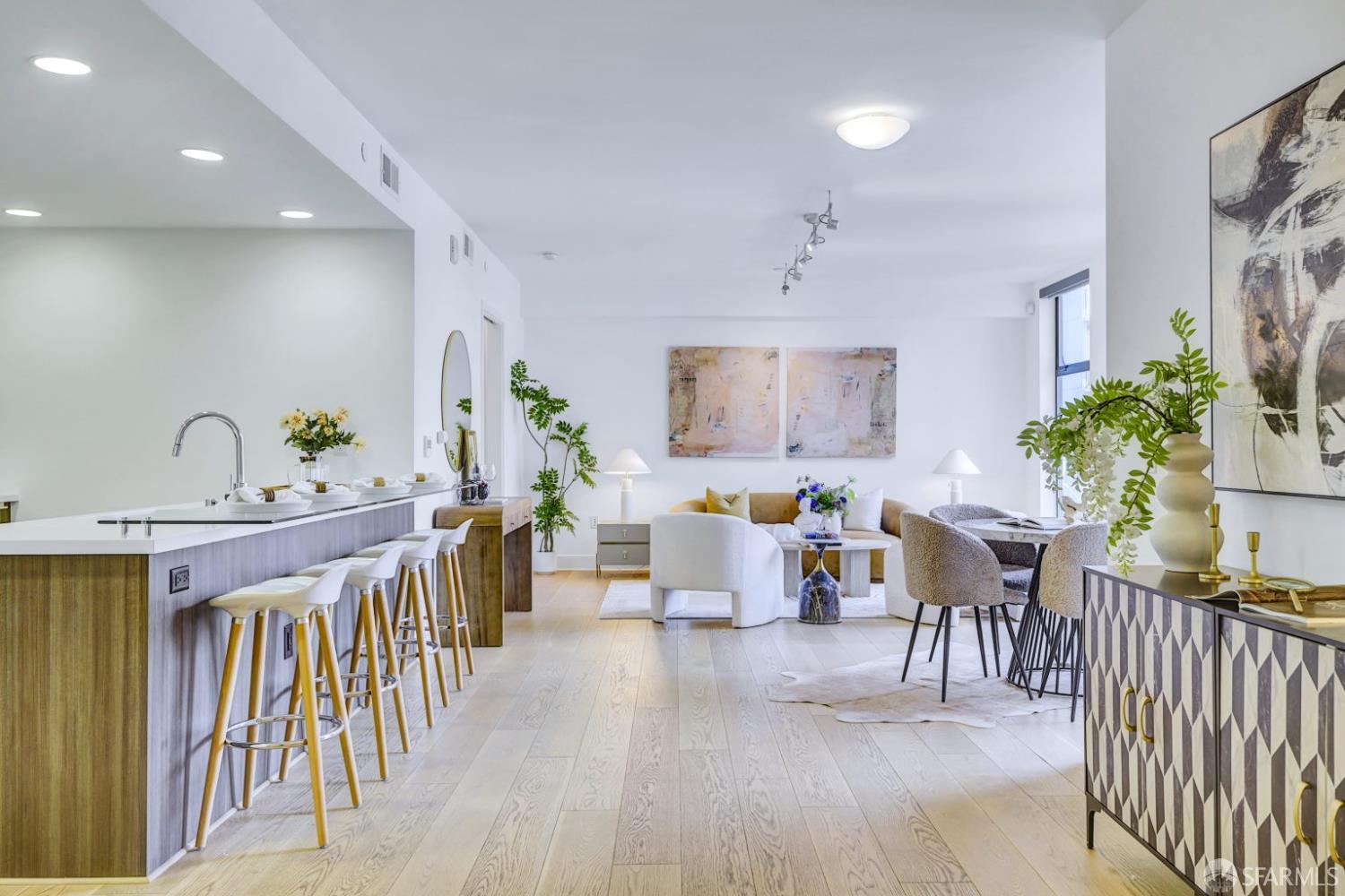 Detail Gallery Image 6 of 27 For 1080 Sutter St #702,  San Francisco,  CA 94109 - 2 Beds | 2 Baths