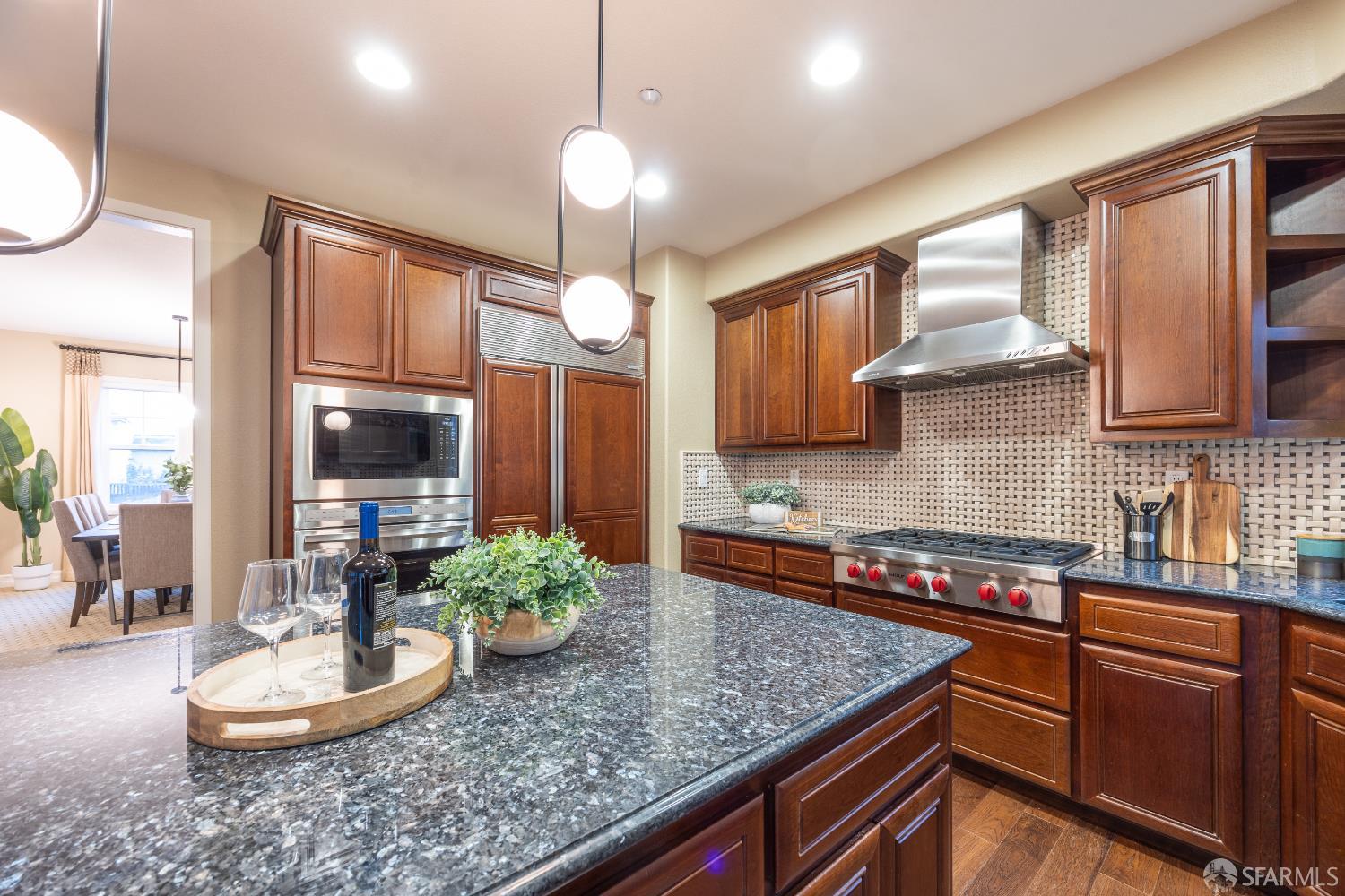 Detail Gallery Image 17 of 67 For 15 Poppy Ct, San Mateo,  CA 94403 - 4 Beds | 4/1 Baths