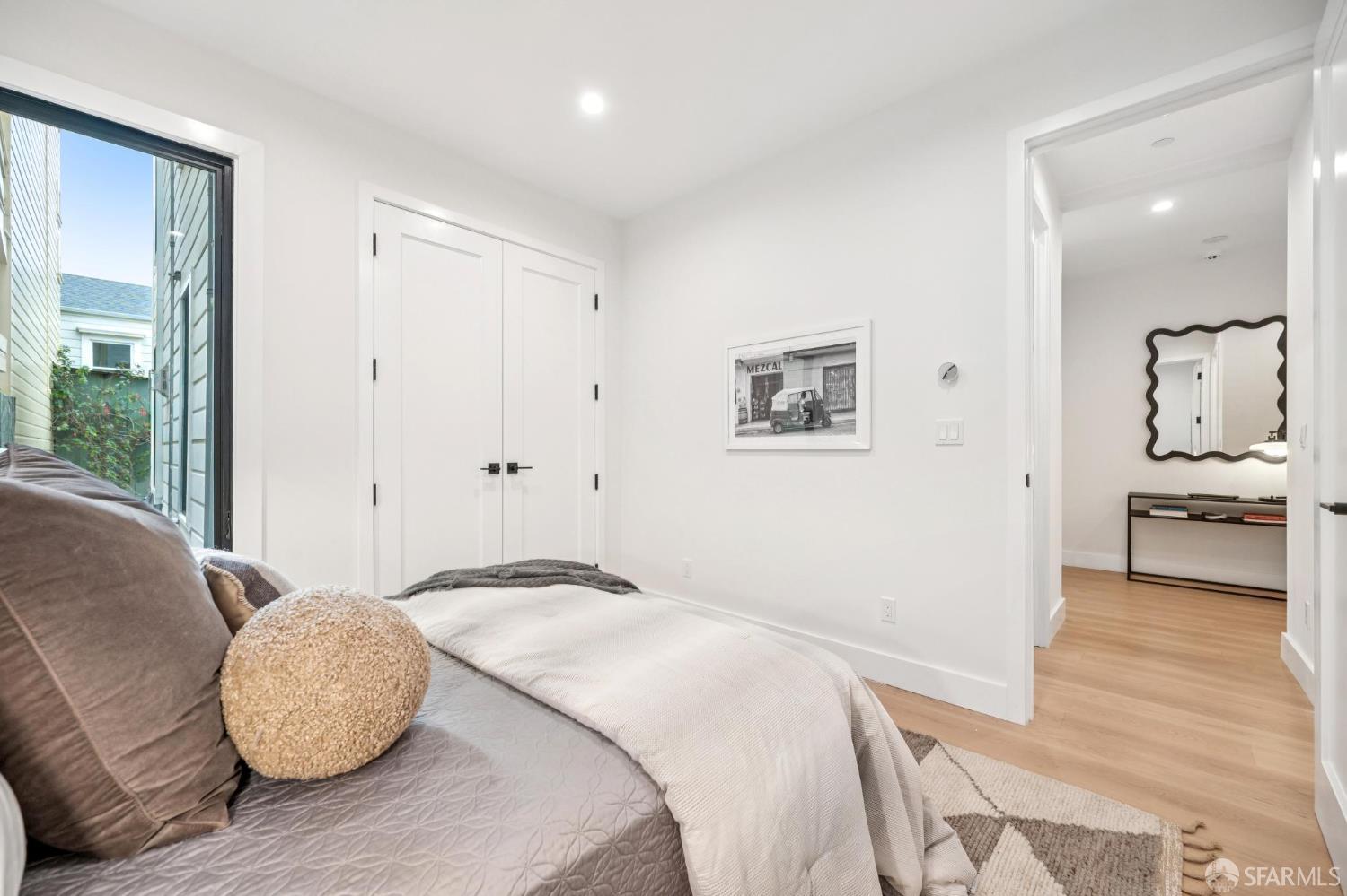 Detail Gallery Image 53 of 68 For 592 Sanchez St, San Francisco,  CA 94114 - 3 Beds | 3/1 Baths