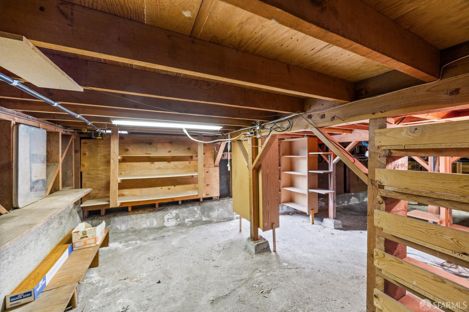 Detail Gallery Image 29 of 32 For 1033 Hewitt Dr, San Carlos,  CA 94070 - 3 Beds | 2 Baths