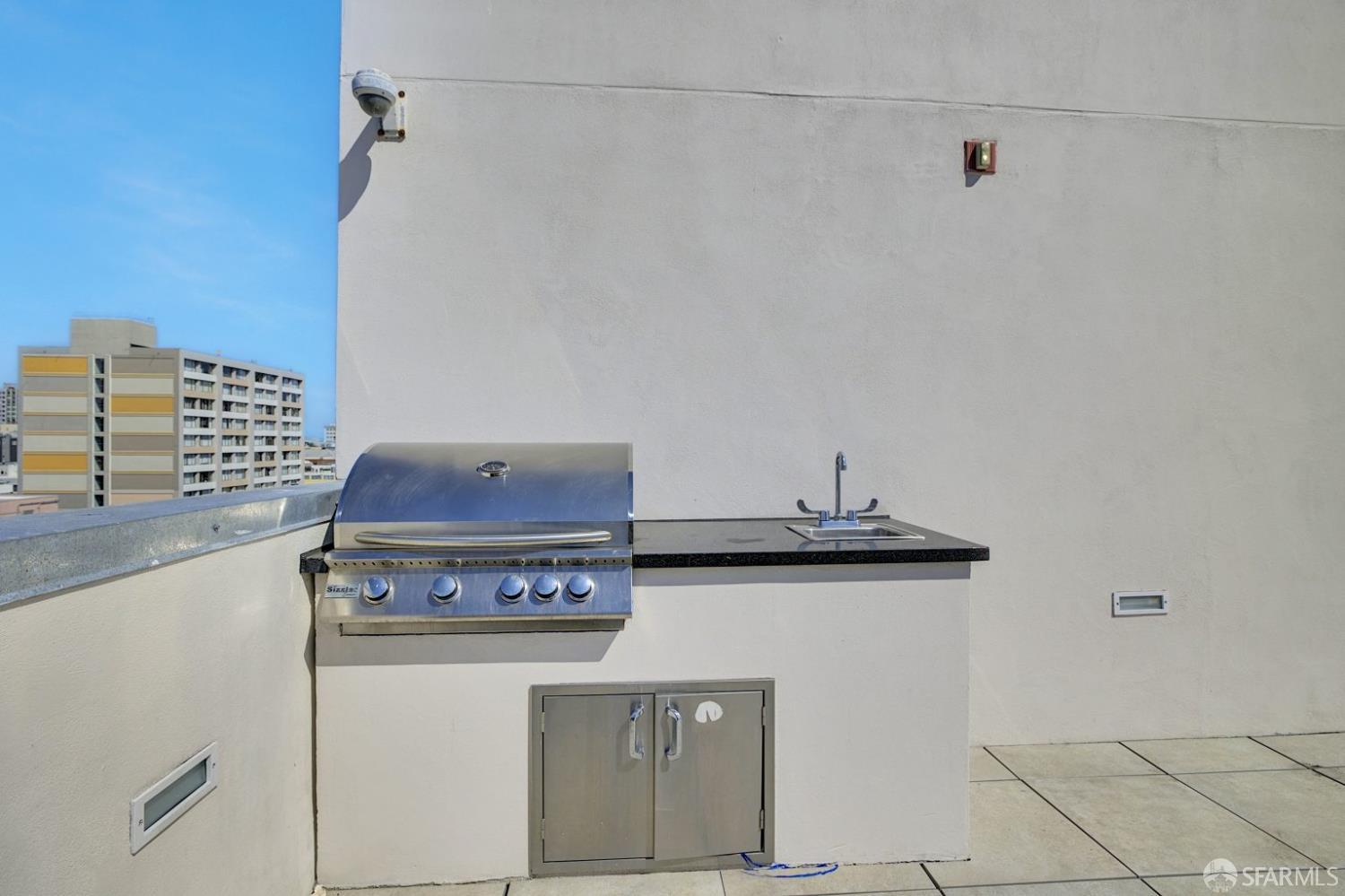 Detail Gallery Image 22 of 27 For 1080 Sutter St #702,  San Francisco,  CA 94109 - 2 Beds | 2 Baths