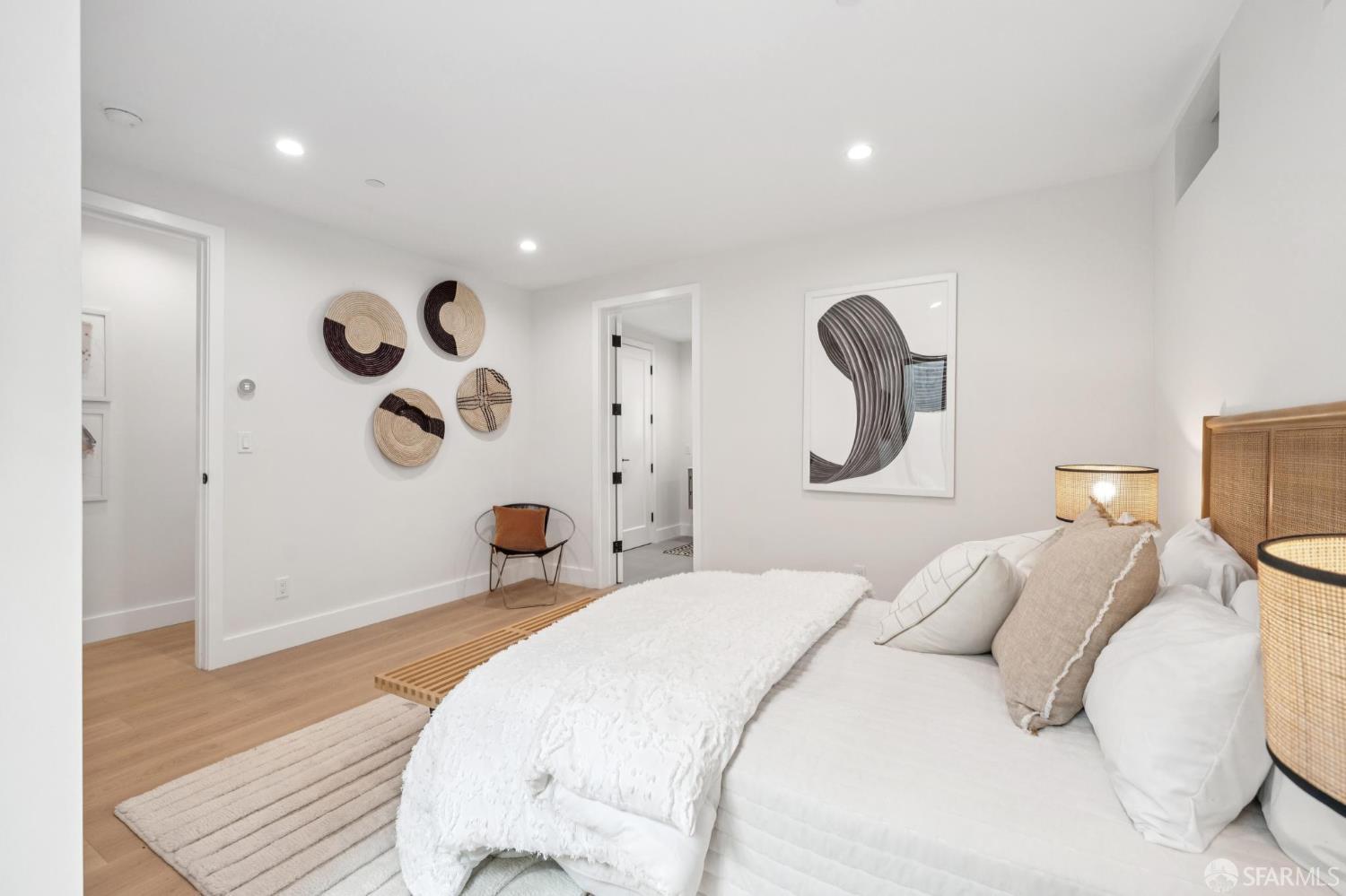 Detail Gallery Image 61 of 68 For 592 Sanchez St, San Francisco,  CA 94114 - 3 Beds | 3/1 Baths