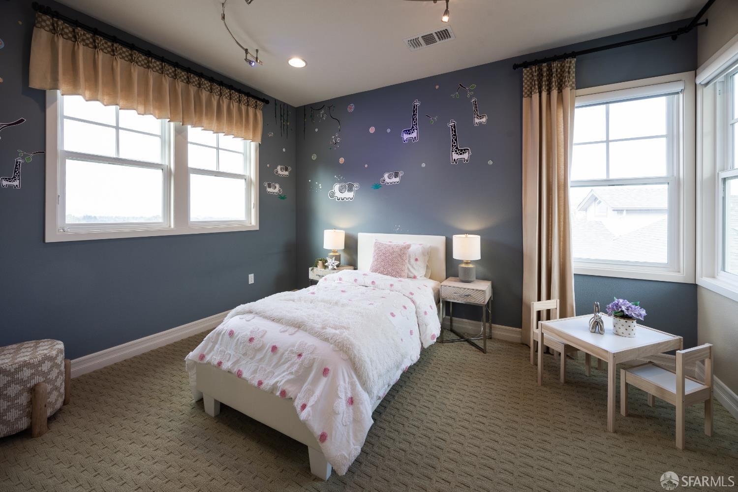 Detail Gallery Image 37 of 67 For 15 Poppy Ct, San Mateo,  CA 94403 - 4 Beds | 4/1 Baths
