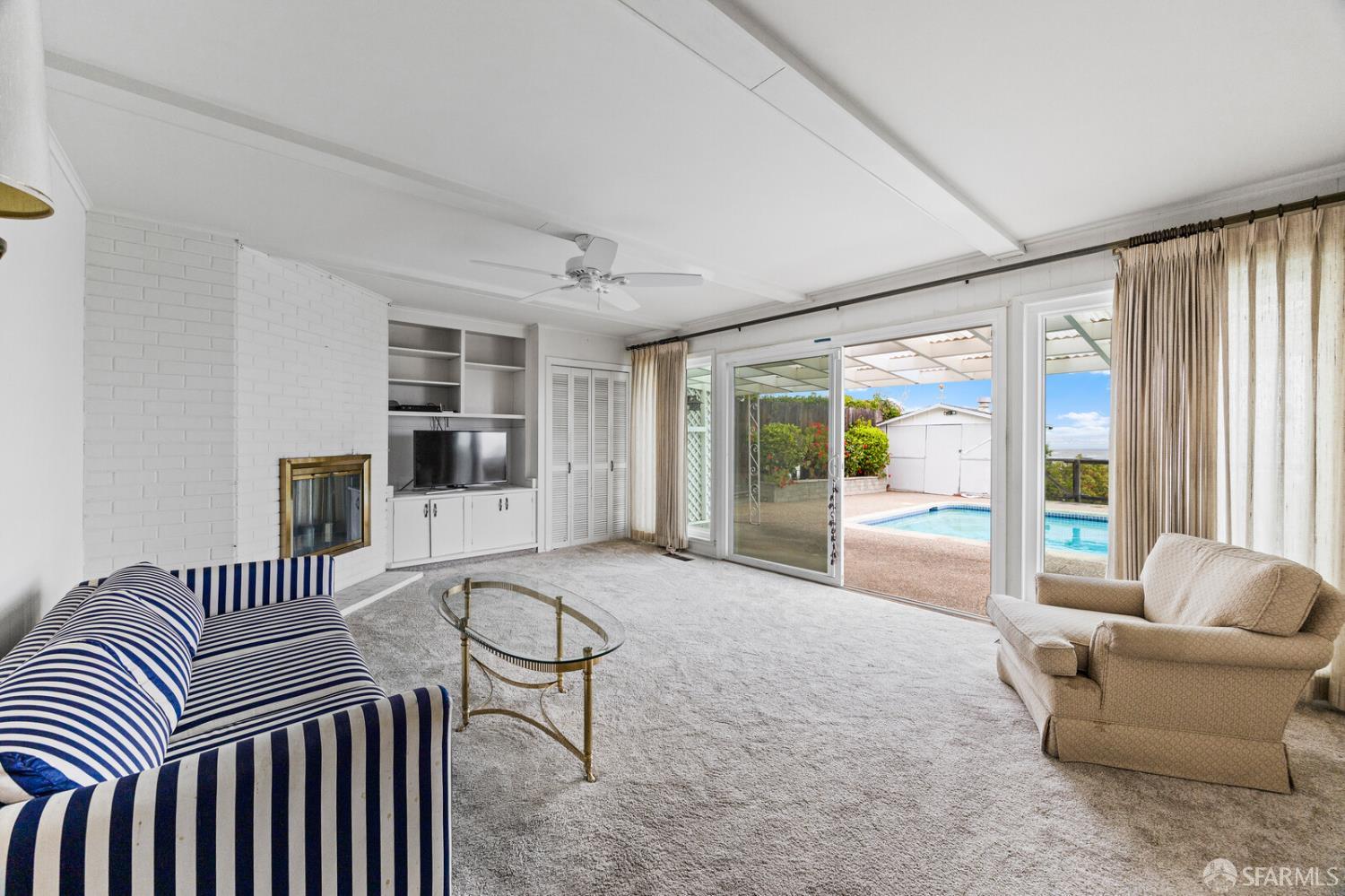 Detail Gallery Image 15 of 32 For 1033 Hewitt Dr, San Carlos,  CA 94070 - 3 Beds | 2 Baths