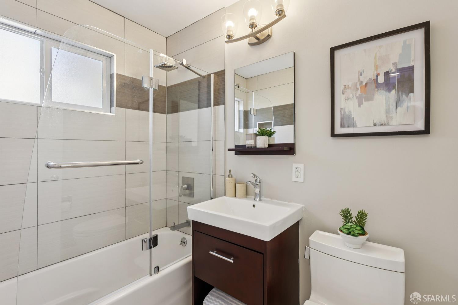 Detail Gallery Image 16 of 37 For 930 Elizabeth St #1,  San Francisco,  CA 94114 - 1 Beds | 1 Baths