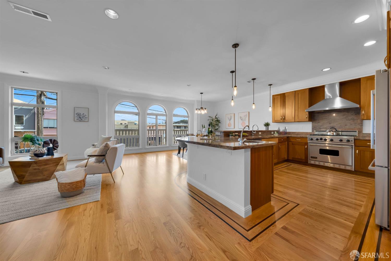 Detail Gallery Image 10 of 74 For 745 26th Ave, San Francisco,  CA 94121 - – Beds | – Baths