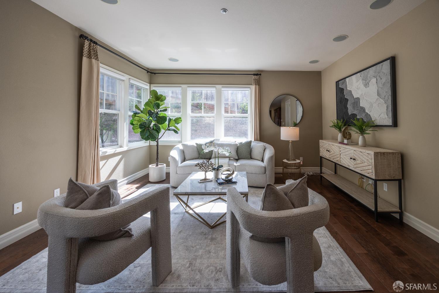 Detail Gallery Image 9 of 67 For 15 Poppy Ct, San Mateo,  CA 94403 - 4 Beds | 4/1 Baths
