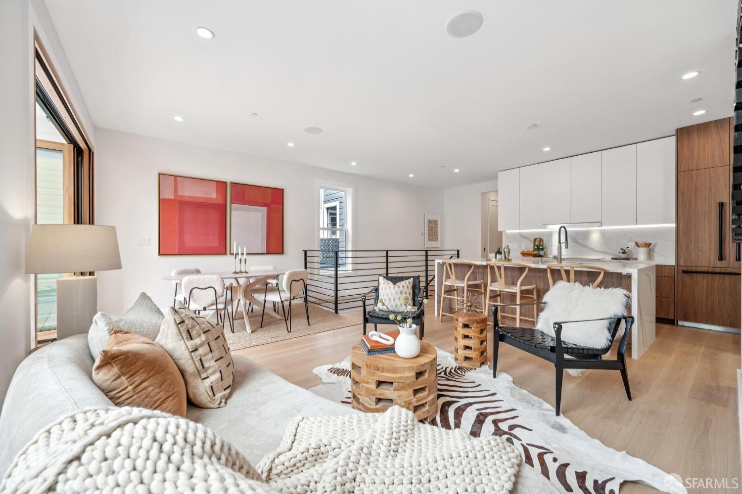 Detail Gallery Image 16 of 68 For 592 Sanchez St, San Francisco,  CA 94114 - 3 Beds | 3/1 Baths