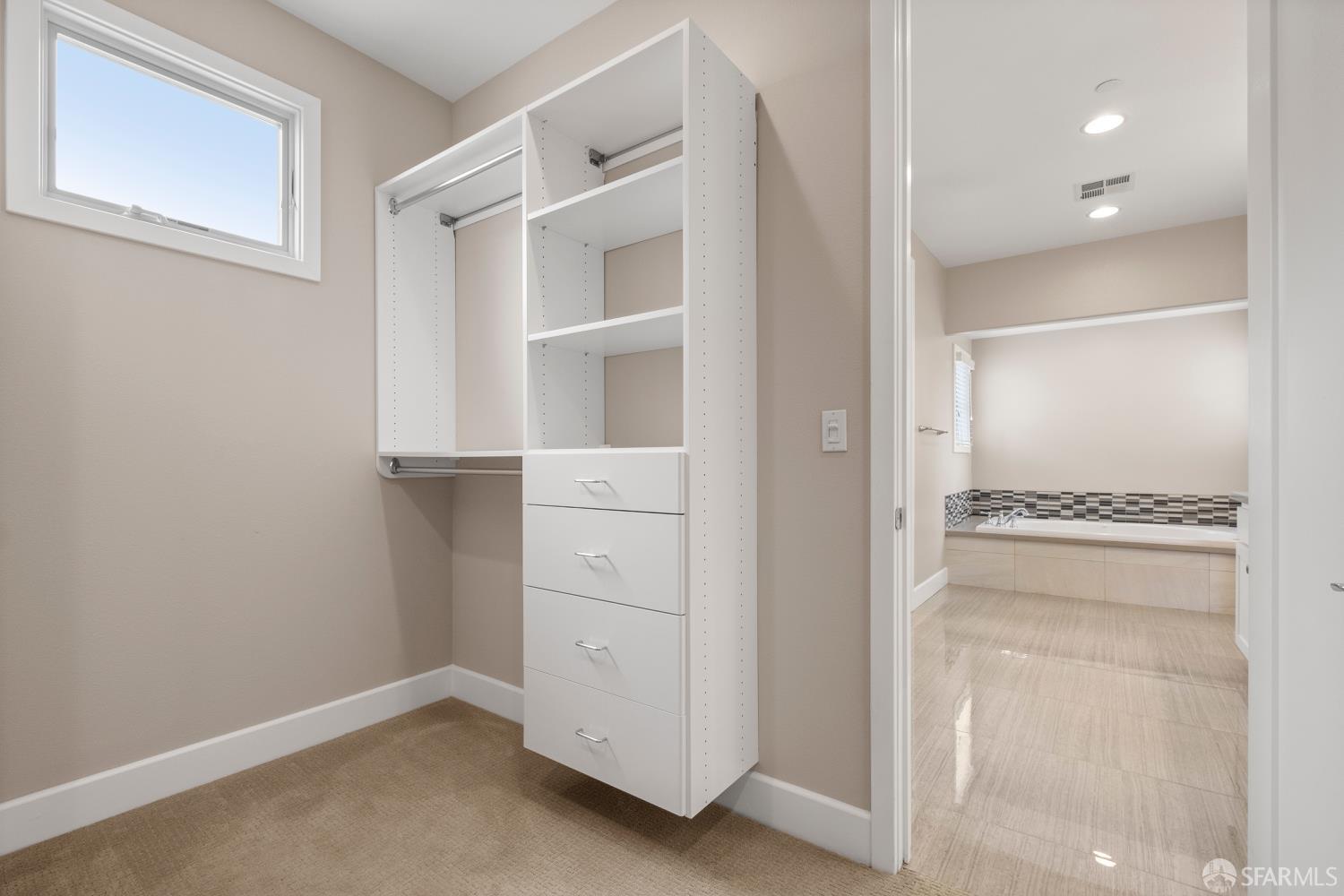 Detail Gallery Image 26 of 29 For 73 Summit Way, San Francisco,  CA 94132 - 3 Beds | 2/1 Baths