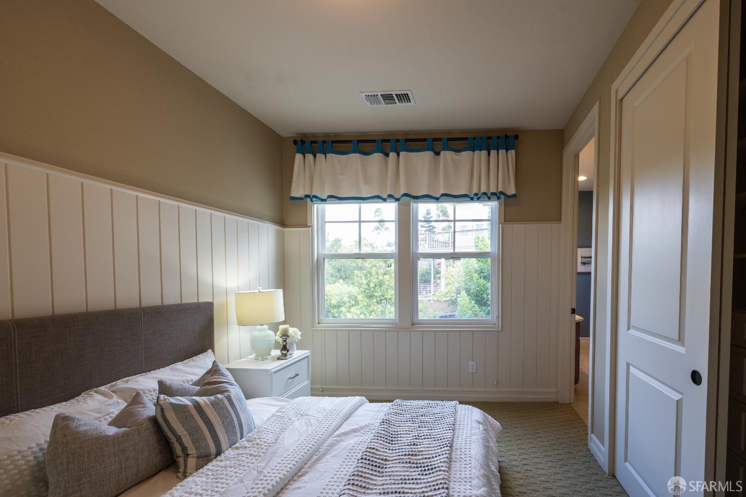 Detail Gallery Image 42 of 67 For 15 Poppy Ct, San Mateo,  CA 94403 - 4 Beds | 4/1 Baths