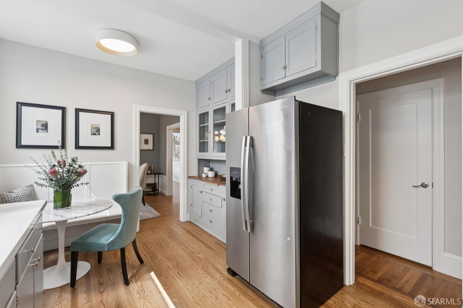 Detail Gallery Image 11 of 30 For 3518 Scott St, San Francisco,  CA 94123 - 2 Beds | 1 Baths