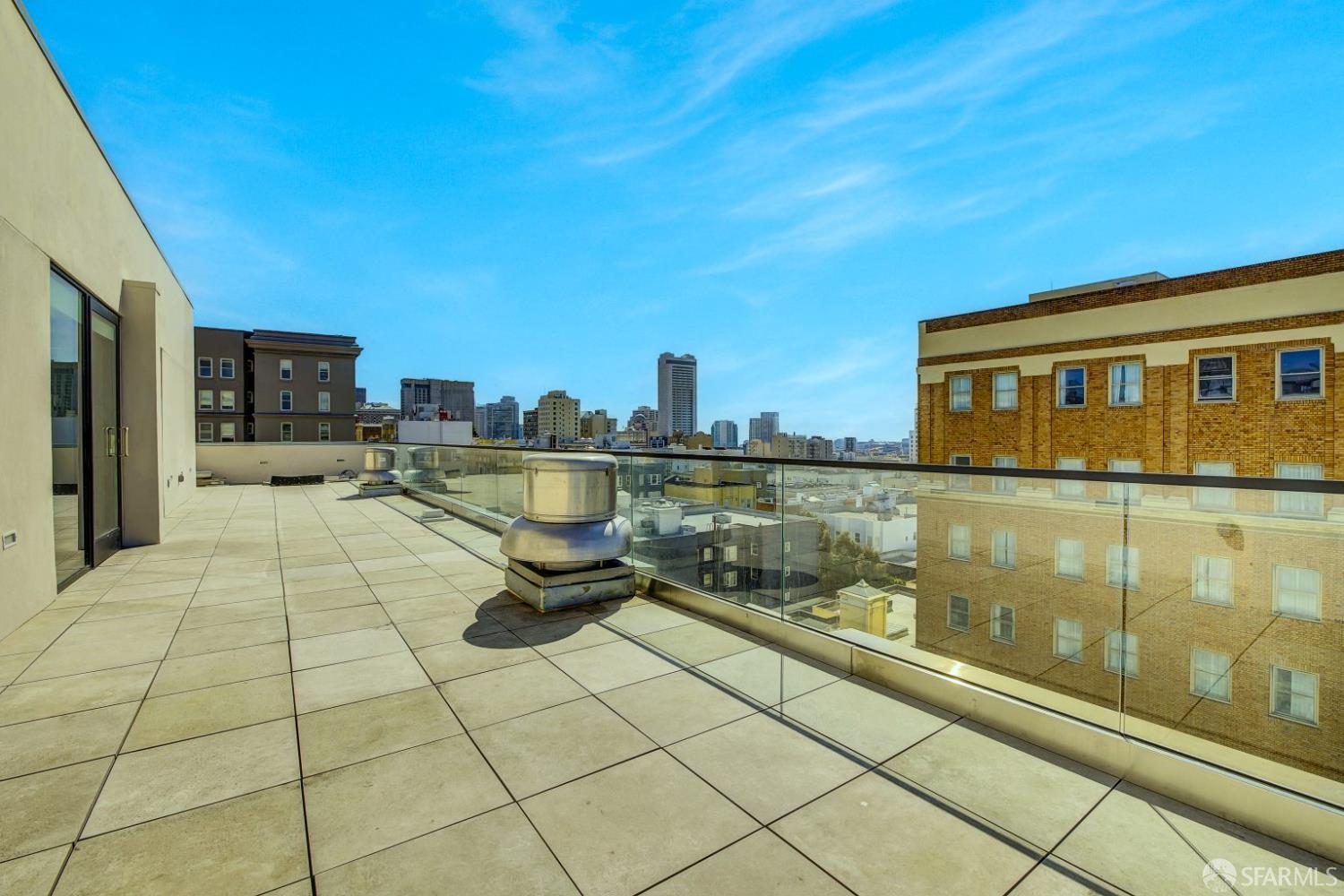 Detail Gallery Image 23 of 27 For 1080 Sutter St #702,  San Francisco,  CA 94109 - 2 Beds | 2 Baths