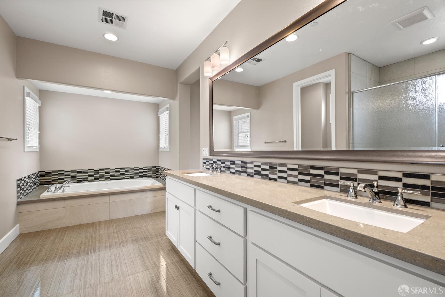 Detail Gallery Image 25 of 29 For 73 Summit Way, San Francisco,  CA 94132 - 3 Beds | 2/1 Baths