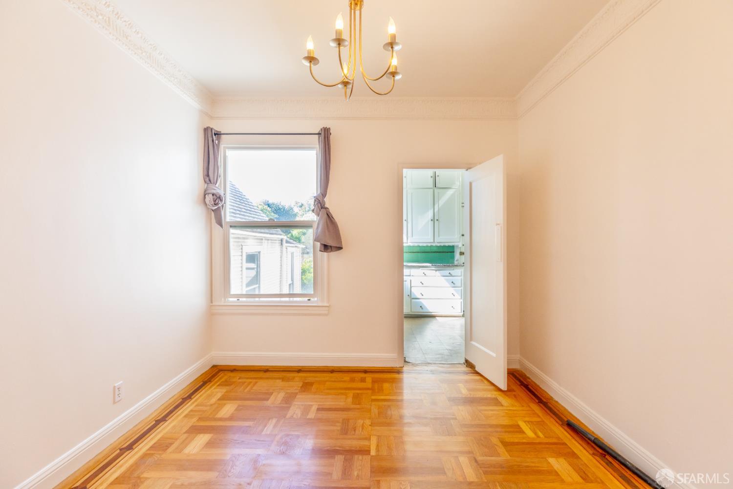 Detail Gallery Image 25 of 91 For 1414 Taraval St, San Francisco,  CA 94116 - – Beds | – Baths