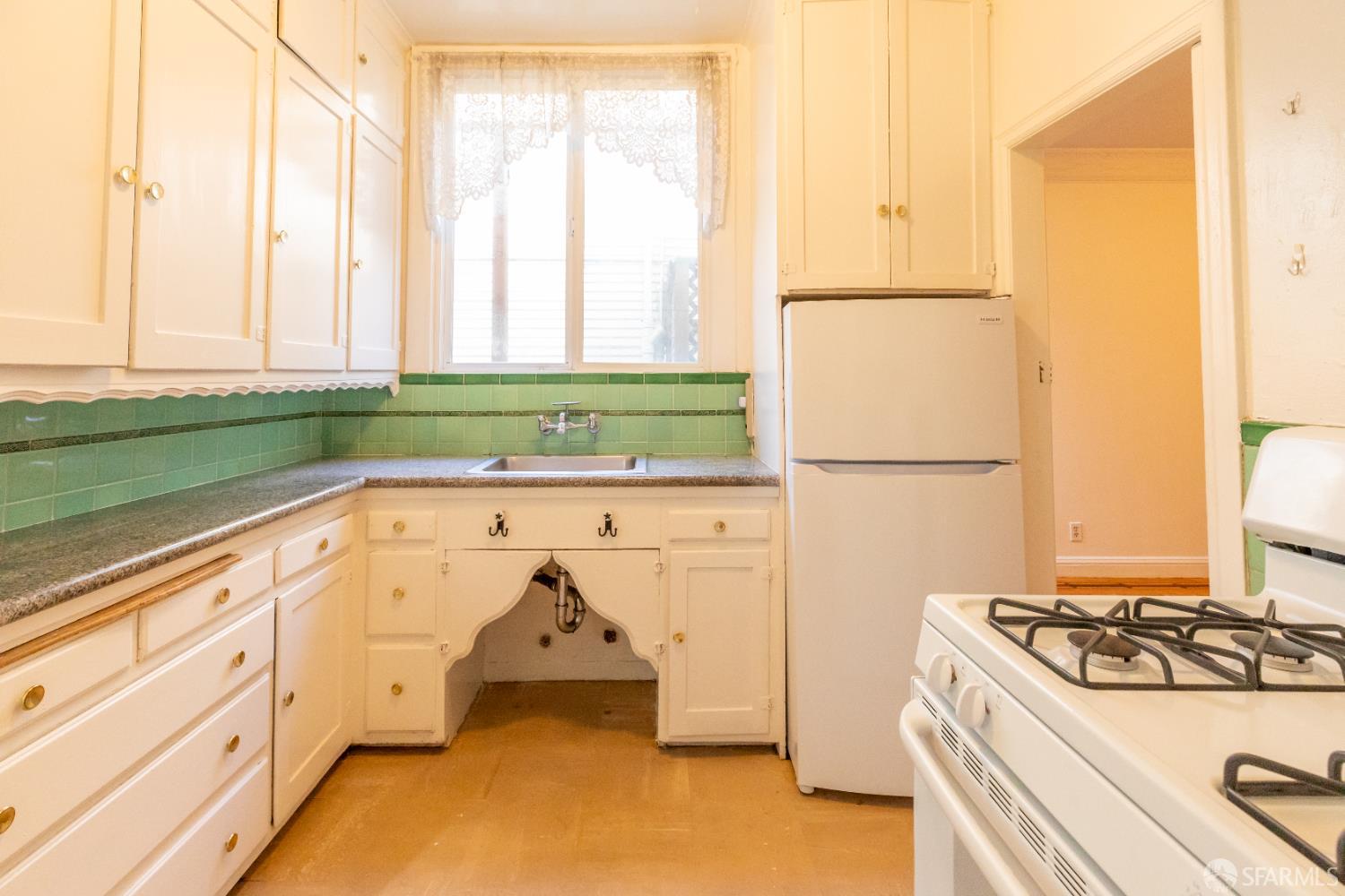 Detail Gallery Image 72 of 91 For 1414 Taraval St, San Francisco,  CA 94116 - – Beds | – Baths