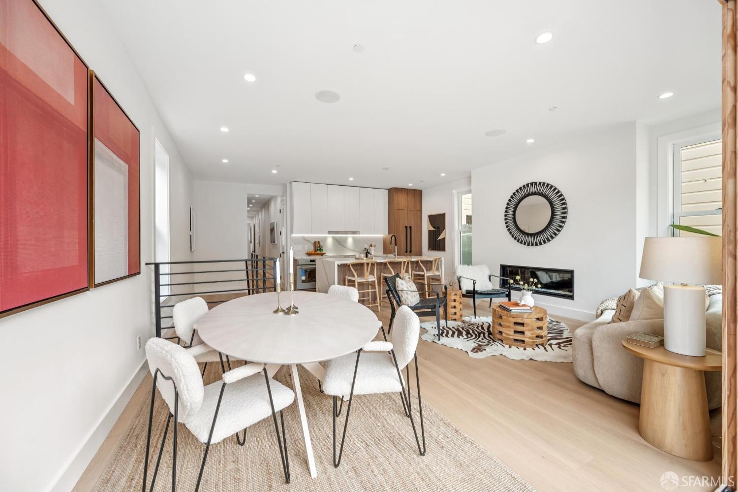 Detail Gallery Image 34 of 68 For 592 Sanchez St, San Francisco,  CA 94114 - 3 Beds | 3/1 Baths
