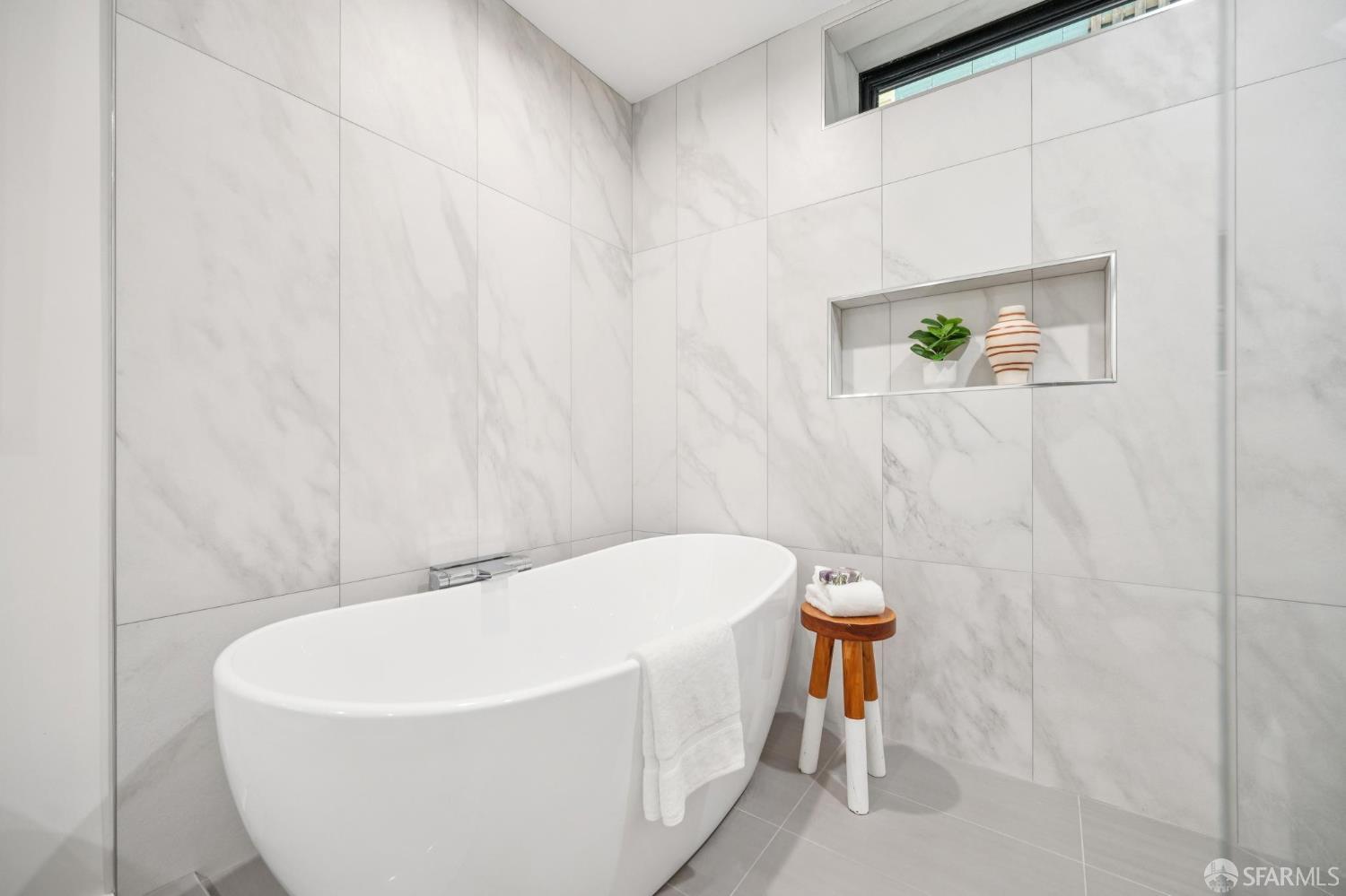 Detail Gallery Image 65 of 68 For 592 Sanchez St, San Francisco,  CA 94114 - 3 Beds | 3/1 Baths