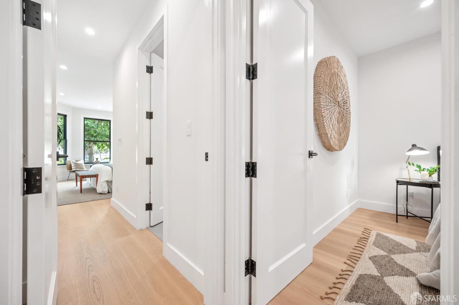Detail Gallery Image 43 of 68 For 592 Sanchez St, San Francisco,  CA 94114 - 3 Beds | 3/1 Baths