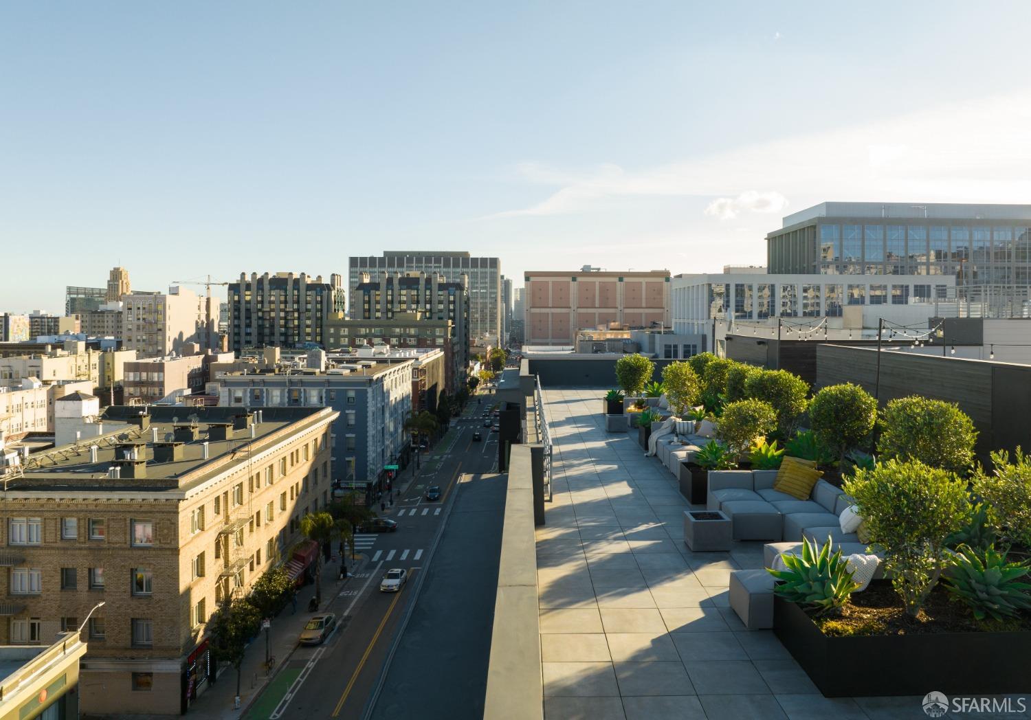 Detail Gallery Image 10 of 12 For 1201 Sutter St #208,  San Francisco,  CA 94109 - 1 Beds | 1 Baths