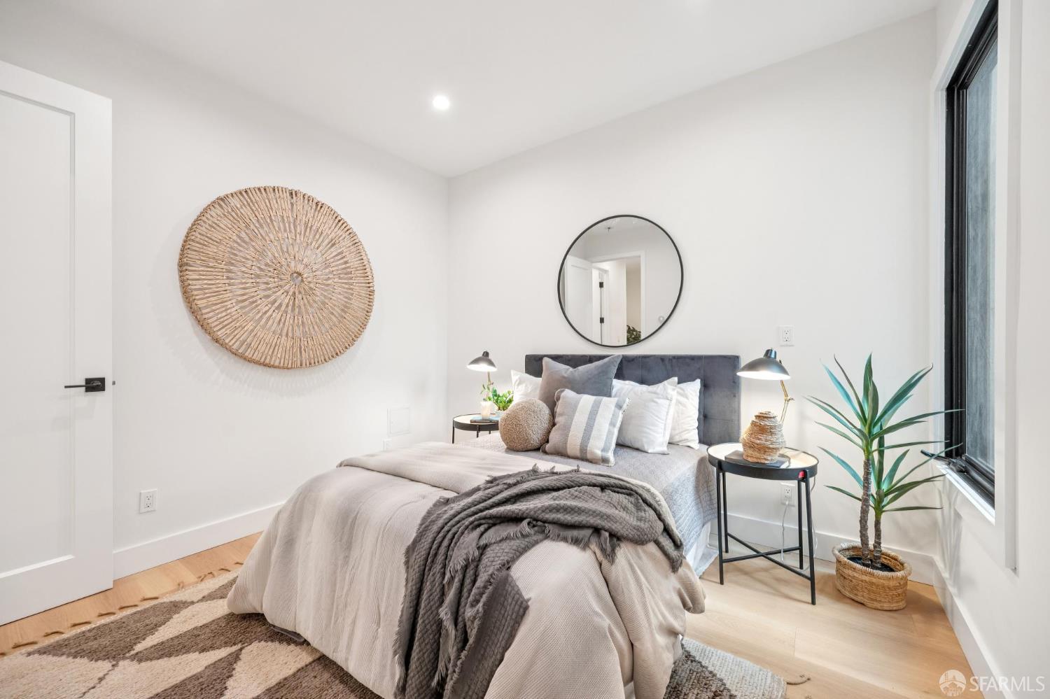 Detail Gallery Image 52 of 68 For 592 Sanchez St, San Francisco,  CA 94114 - 3 Beds | 3/1 Baths