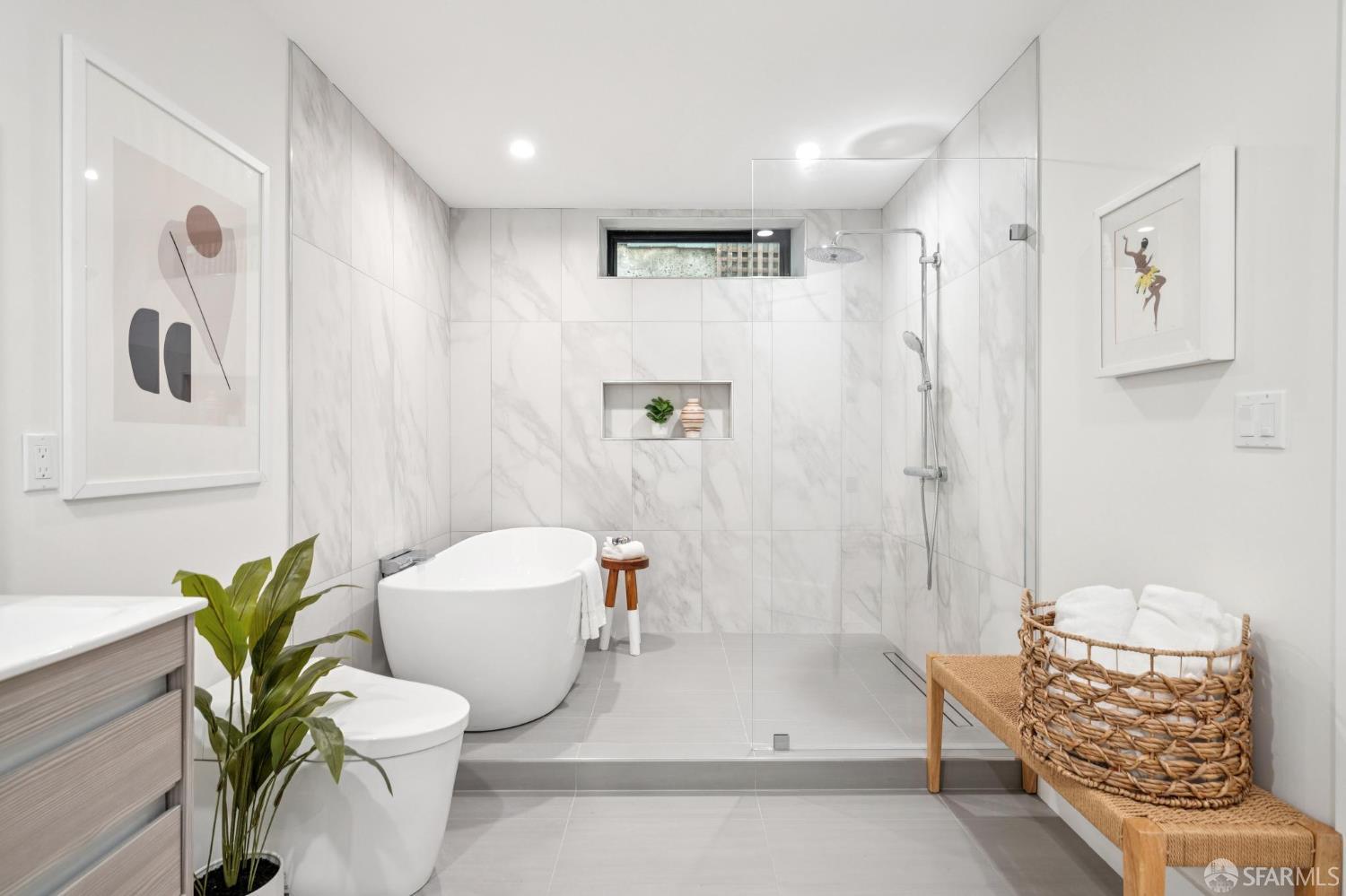 Detail Gallery Image 64 of 68 For 592 Sanchez St, San Francisco,  CA 94114 - 3 Beds | 3/1 Baths