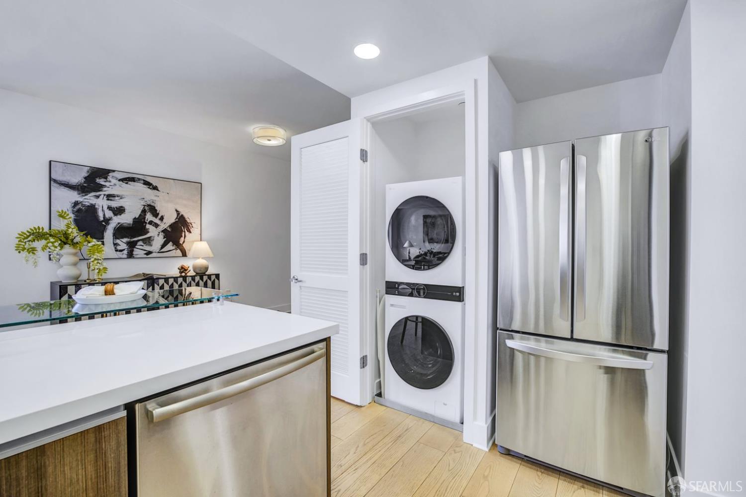 Detail Gallery Image 11 of 27 For 1080 Sutter St #702,  San Francisco,  CA 94109 - 2 Beds | 2 Baths