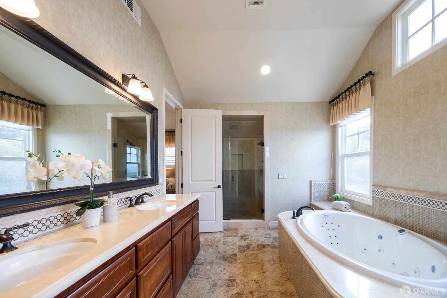 Detail Gallery Image 35 of 67 For 15 Poppy Ct, San Mateo,  CA 94403 - 4 Beds | 4/1 Baths
