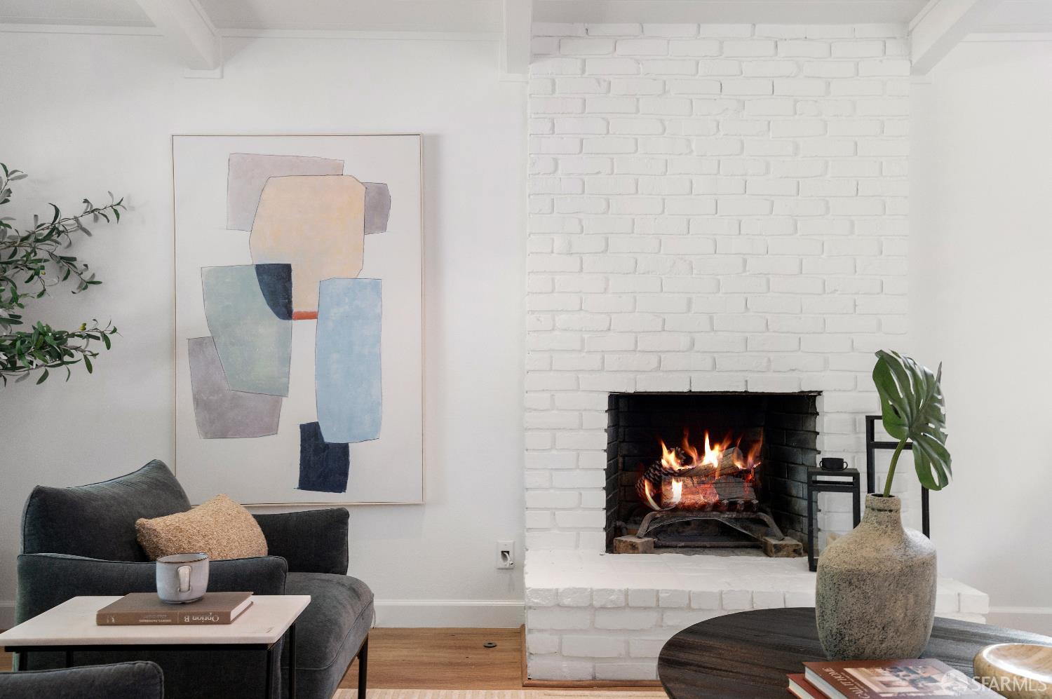 Detail Gallery Image 5 of 33 For 60 Callie Ln, Menlo Park,  CA 94025 - 3 Beds | 2 Baths