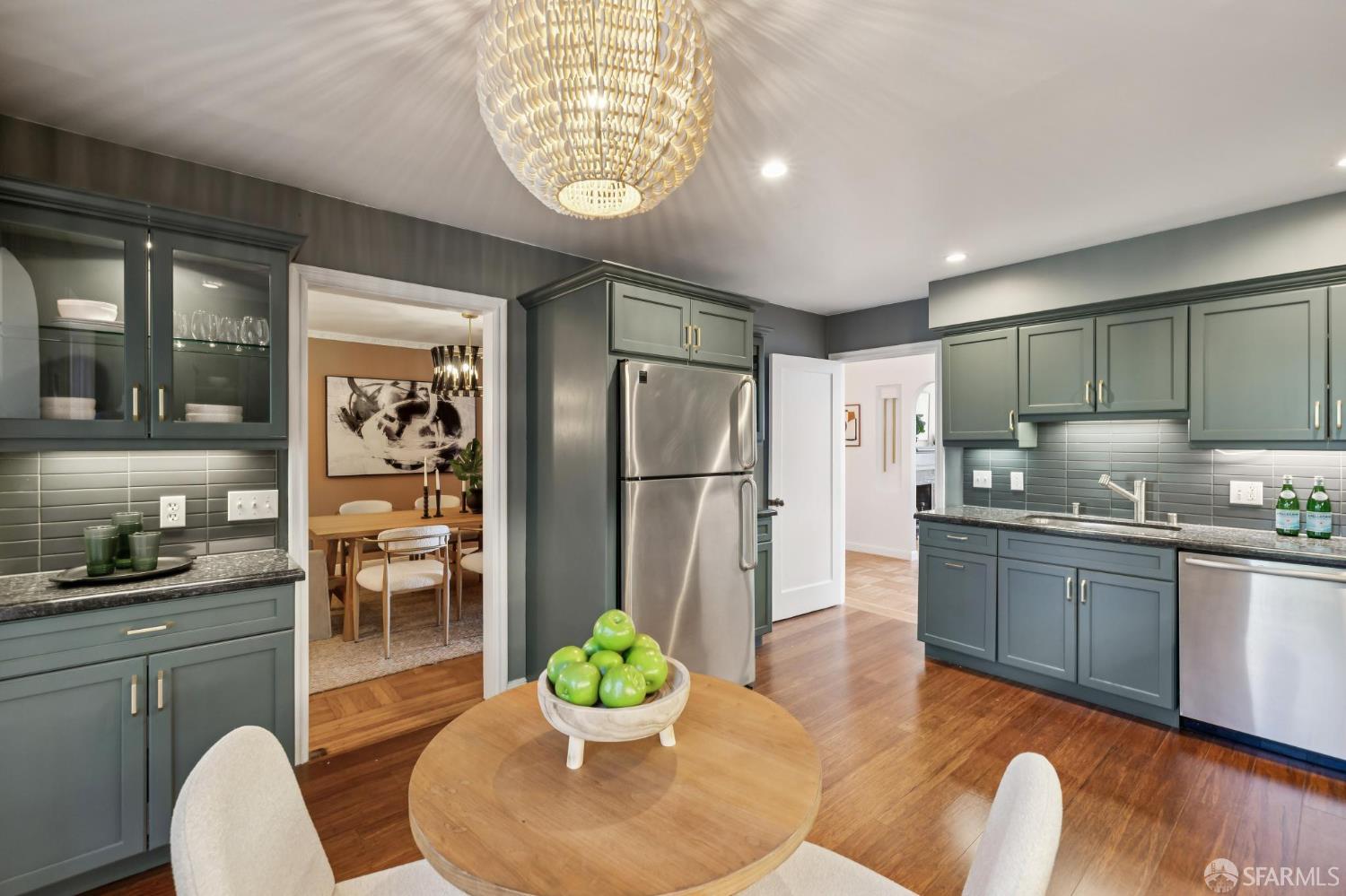 Detail Gallery Image 27 of 84 For 1942 24th Ave, San Francisco,  CA 94116 - 3 Beds | 1/1 Baths