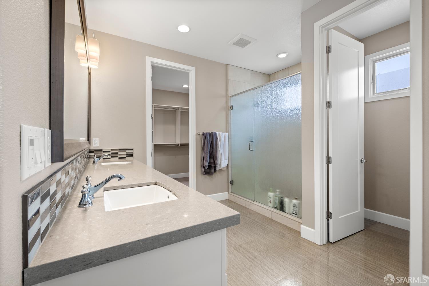 Detail Gallery Image 23 of 29 For 73 Summit Way, San Francisco,  CA 94132 - 3 Beds | 2/1 Baths