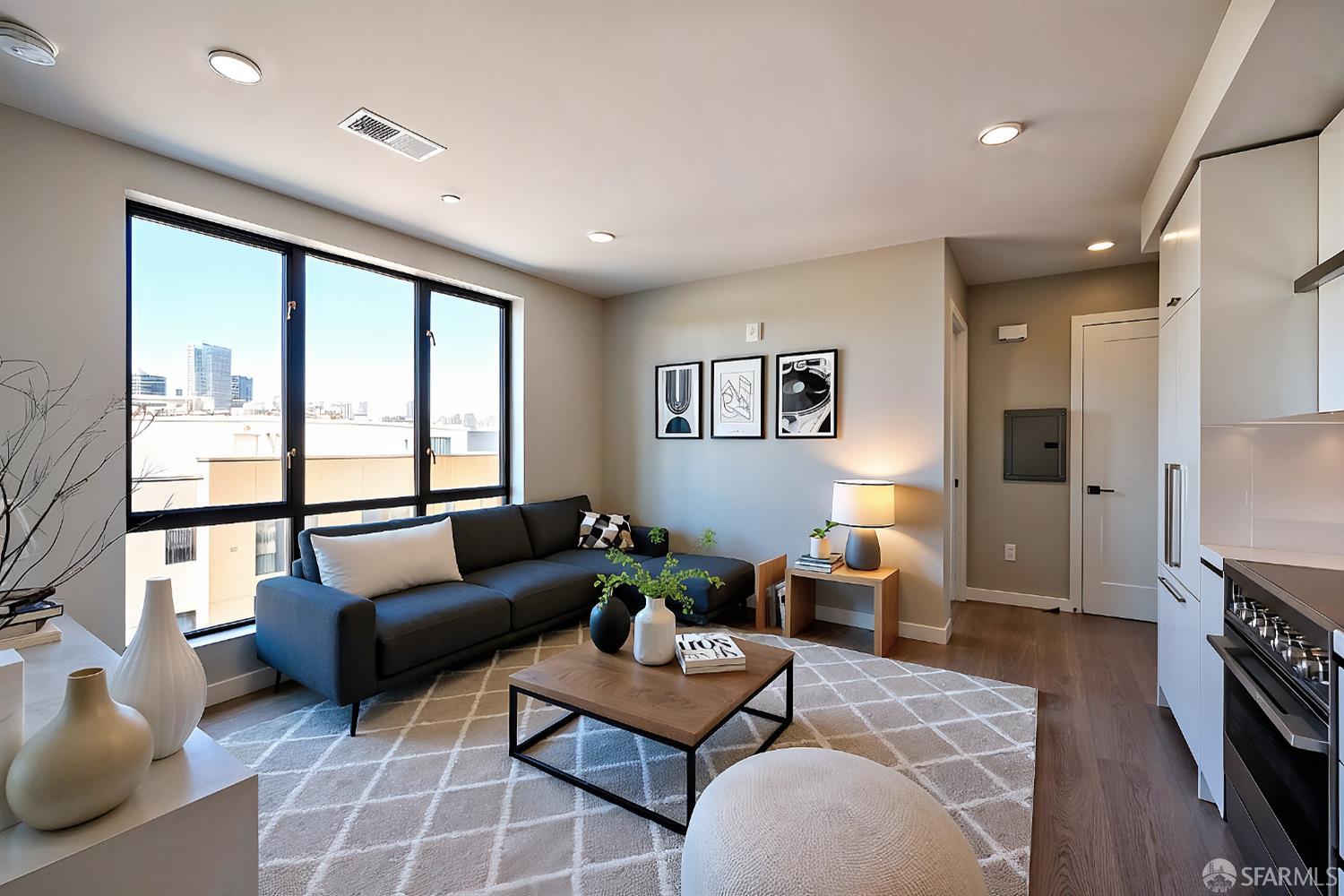 Detail Gallery Image 2 of 26 For 1603 15th St #602,  San Francisco,  CA 94103 - 2 Beds | 2 Baths