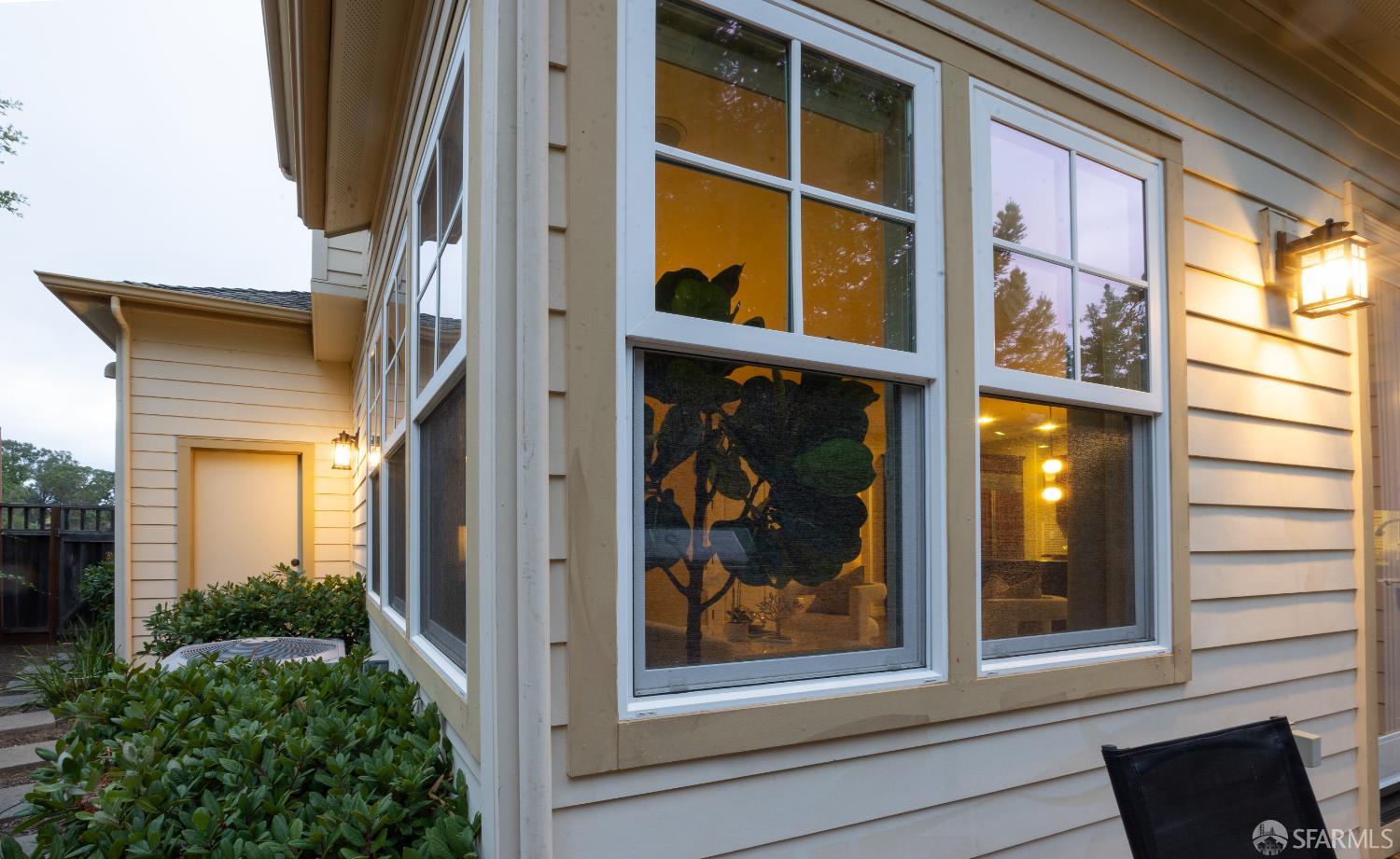 Detail Gallery Image 63 of 67 For 15 Poppy Ct, San Mateo,  CA 94403 - 4 Beds | 4/1 Baths