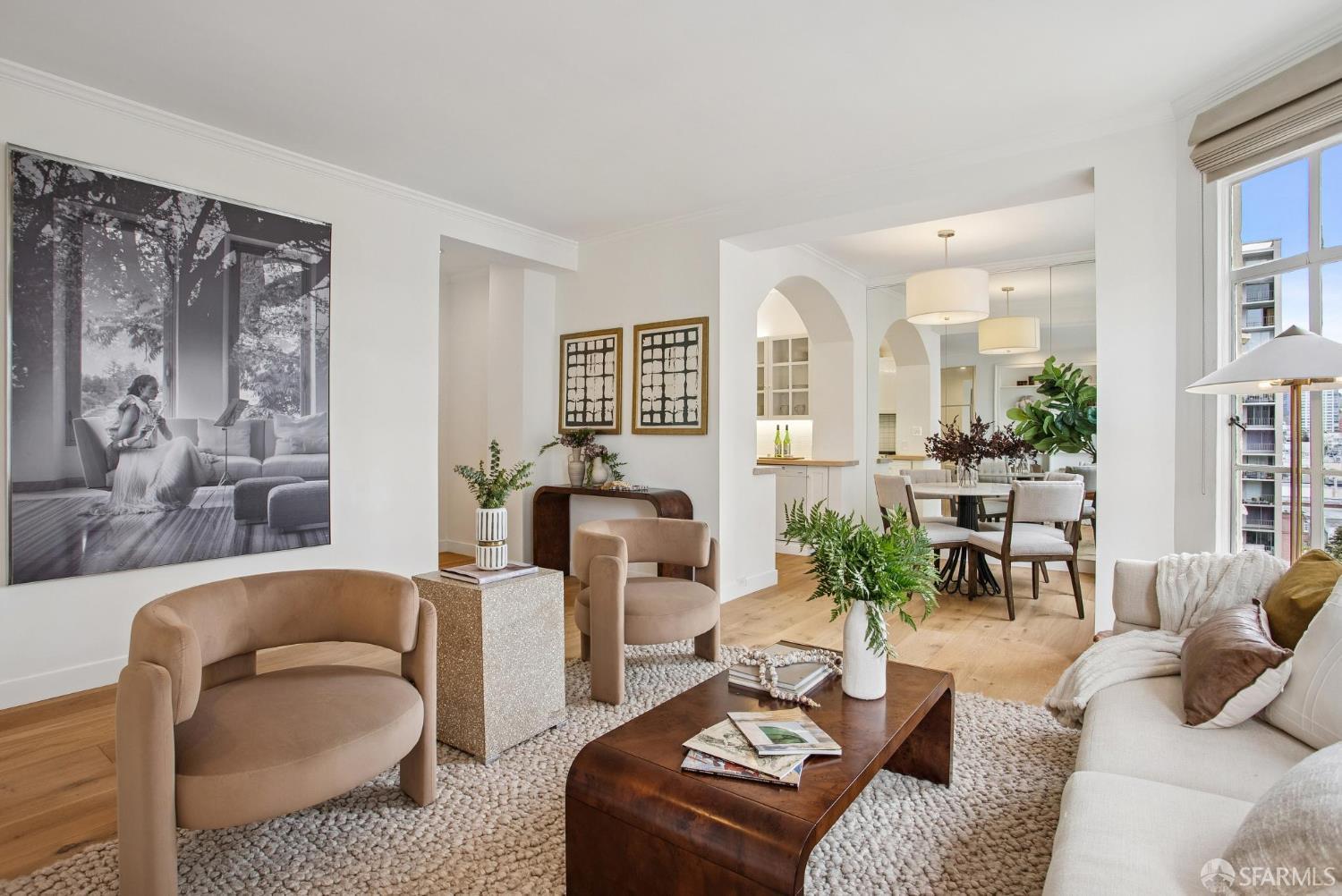 Photo #3: 425072496 Listing 