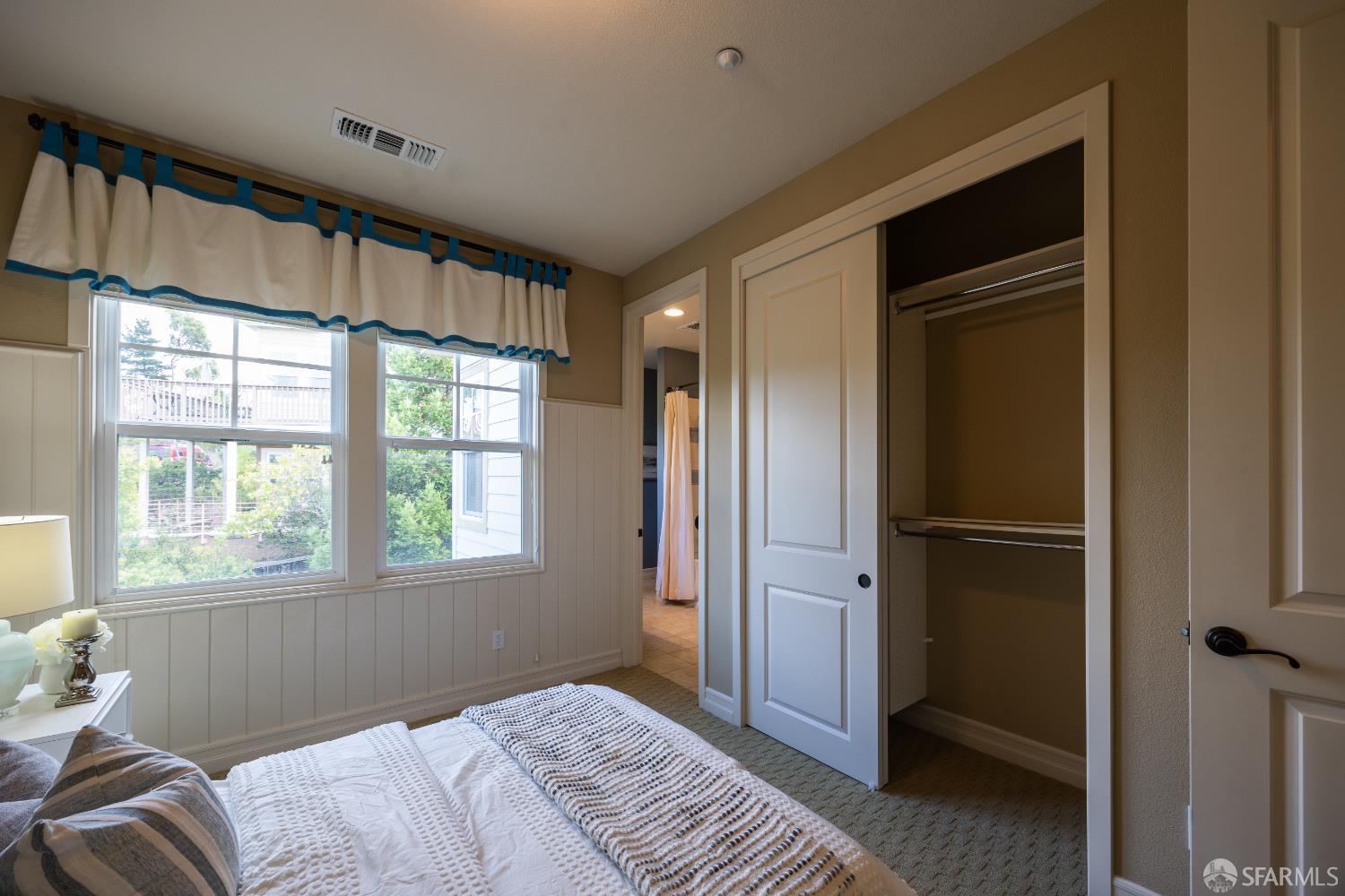 Detail Gallery Image 41 of 67 For 15 Poppy Ct, San Mateo,  CA 94403 - 4 Beds | 4/1 Baths