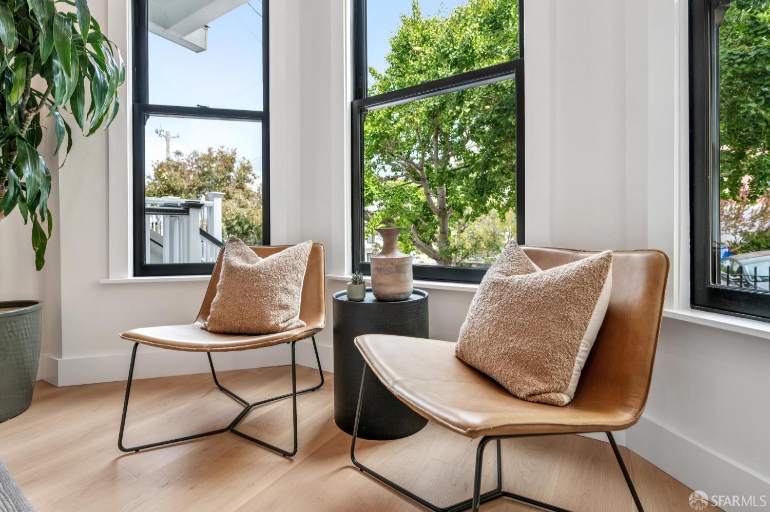 Detail Gallery Image 46 of 68 For 592 Sanchez St, San Francisco,  CA 94114 - 3 Beds | 3/1 Baths