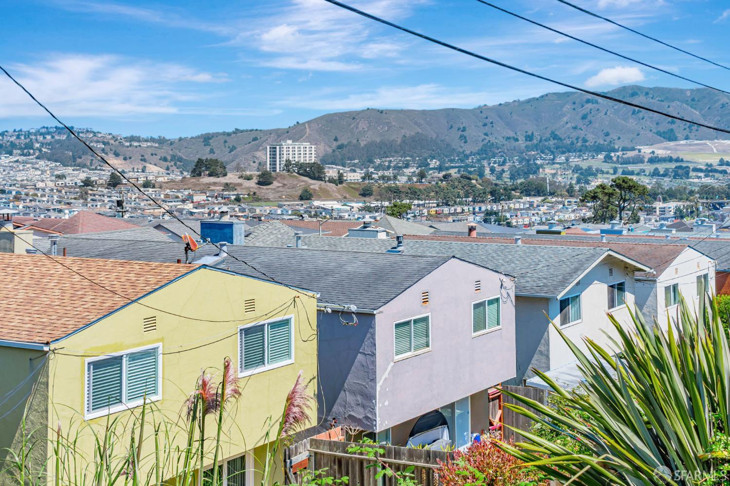 Detail Gallery Image 48 of 66 For 70 Woodside Ave, Daly City,  CA 94015 - 4 Beds | 3 Baths