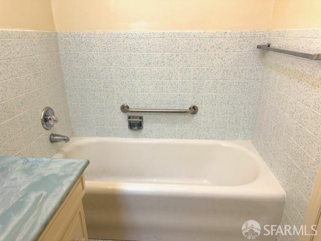 Detail Gallery Image 18 of 28 For 1447 29th Ave, San Francisco,  CA 94122 - 3 Beds | 1 Baths