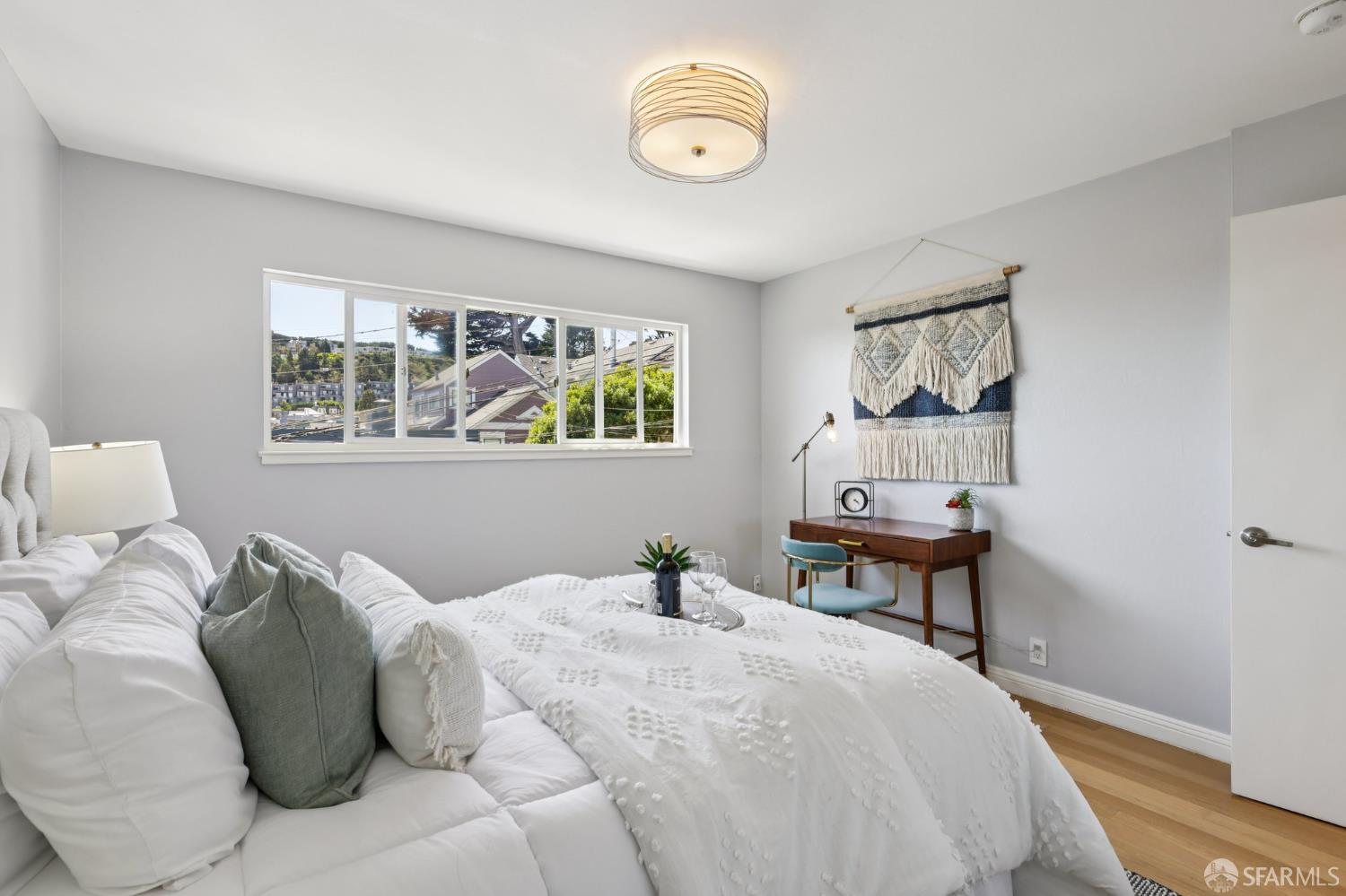 Detail Gallery Image 11 of 37 For 930 Elizabeth St #1,  San Francisco,  CA 94114 - 1 Beds | 1 Baths