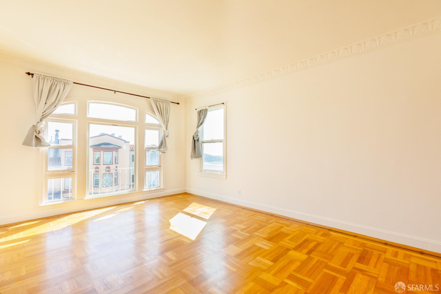 Detail Gallery Image 7 of 91 For 1414 Taraval St, San Francisco,  CA 94116 - – Beds | – Baths