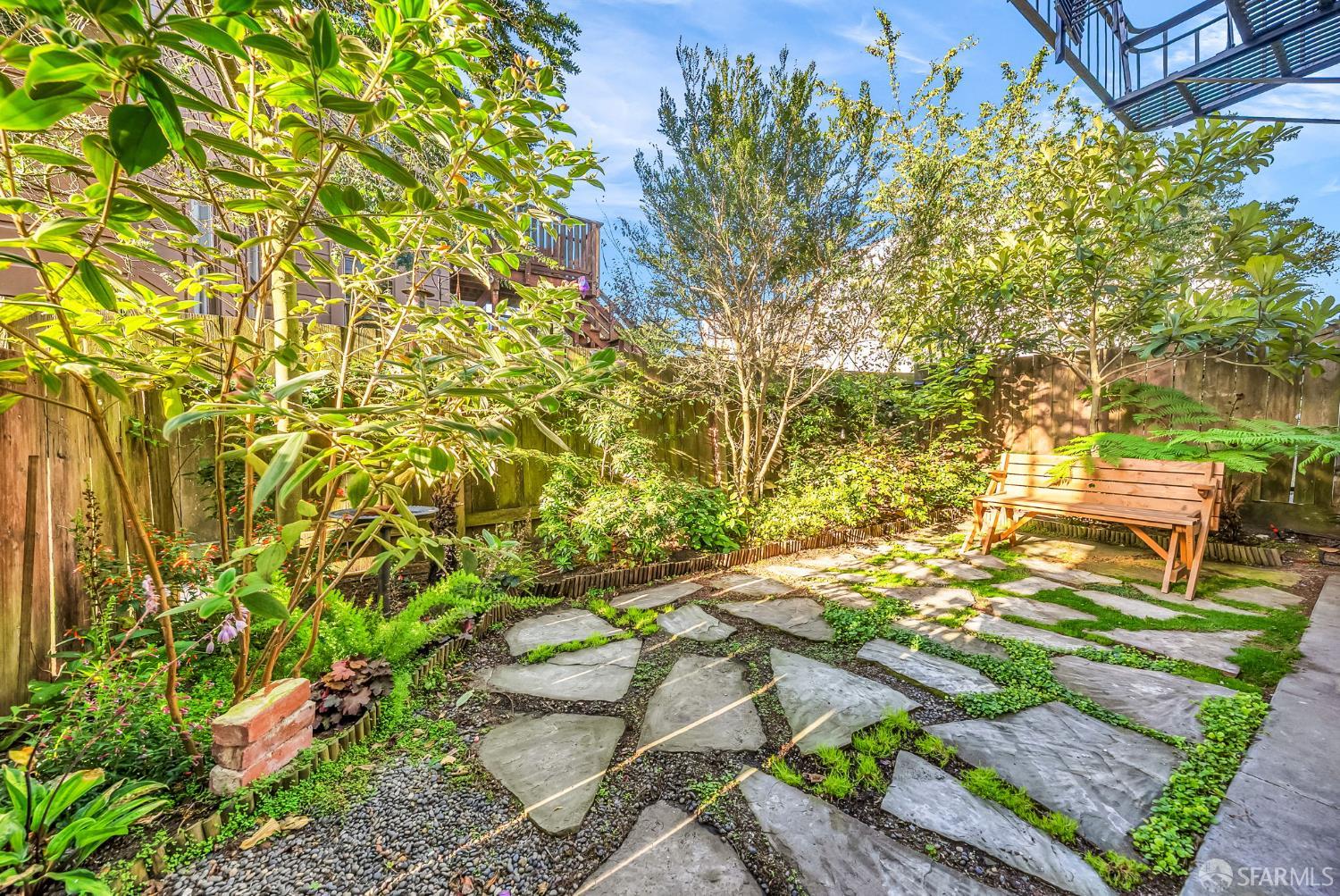 Photo #35: 425072806 Listing: Photo #35
