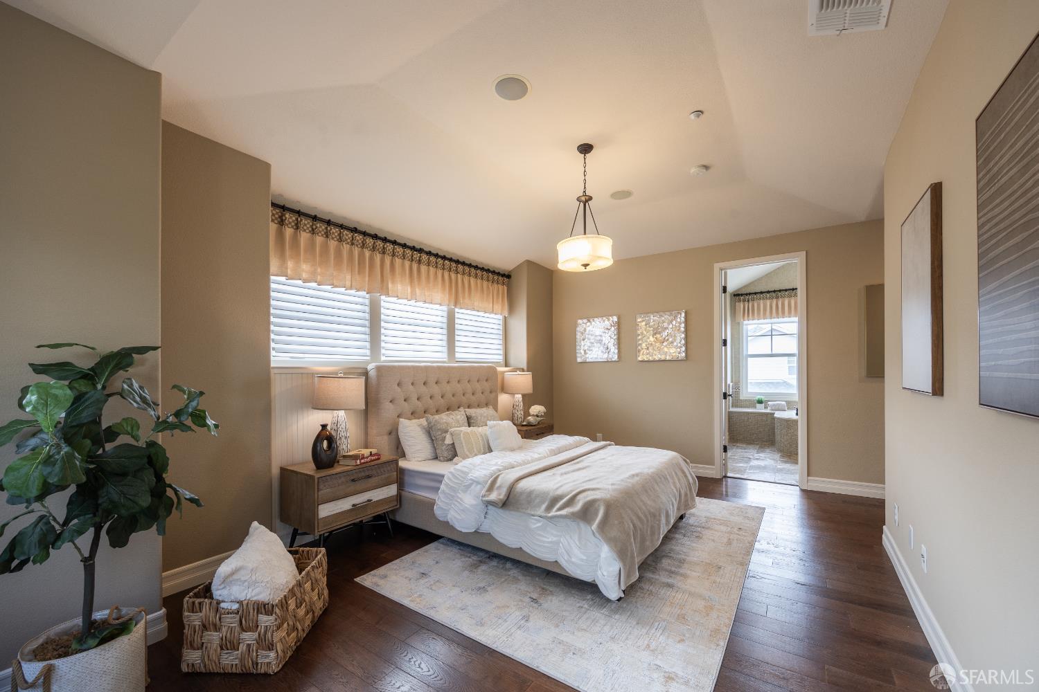 Detail Gallery Image 29 of 67 For 15 Poppy Ct, San Mateo,  CA 94403 - 4 Beds | 4/1 Baths